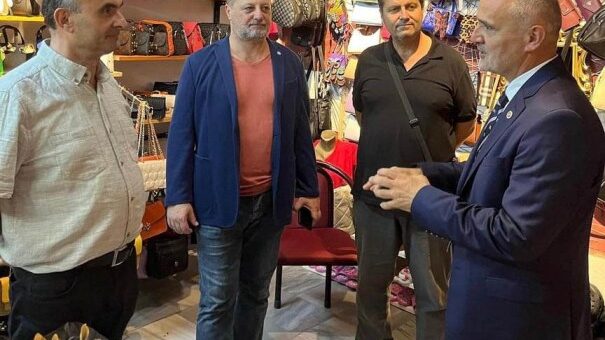 İYİ PARTİ EDİRNE MİLLETVEKİLİ AKALIN’DAN ESNAF ZİYARETİ: “ESNAFIMIZIN YANINDAYIZ”