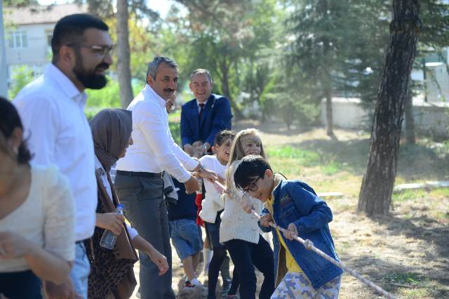 Edirne Valisi Yunus Sezer,