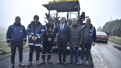 “Köylerimiz sıcak asfaltla buluşmaya devam ediyor.”