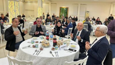 CHP ADAYI  FİLİZ GENCAN AKIN TAKSİCİ ESNAFIYLA İFTARDA BULUŞTU