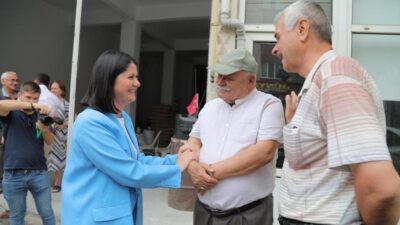 KIYIK ESNAFI VE VATANDAŞLAR BAŞKANI BAĞRINA BASTI