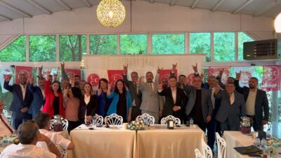 MHP Merkez İlçe de Bayrak Değişimi Yeni Başkan Ziraat Mühendisi İlkay EKEN