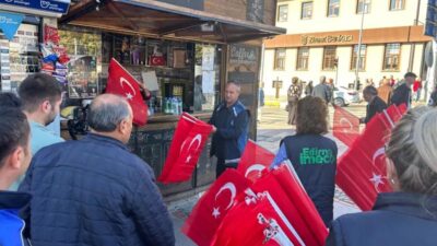 EDİRNE KIRMIZI-BEYAZA BÜRÜNDÜ