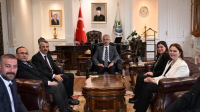 Bir dizi programa katılmak üzere