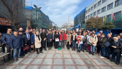 “Ve diyoruz ki, inadına sendika, inadına örgütlü çalışma hayatı…”