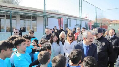 EDİRNE BELEDİYESİ SPOR TESİSLERİ YENİLENEREK HALKIN HİZMETİNE SUNULDU