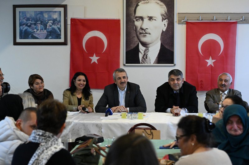 Edirne Valisi Yunus Sezer,