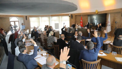 Toplu Taşıma Ücretlerine %15 Zam