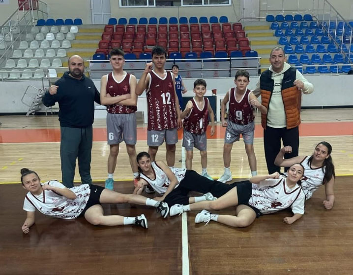 Edirne Mektebim Koleji’nin 3×3 Yıldız