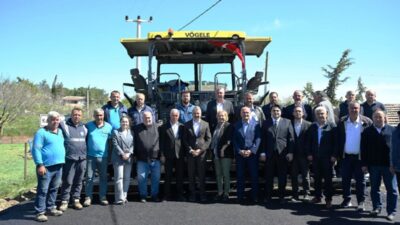 Edirne’de Köy Yolları Sıcak Asfaltla Buluşuyor: