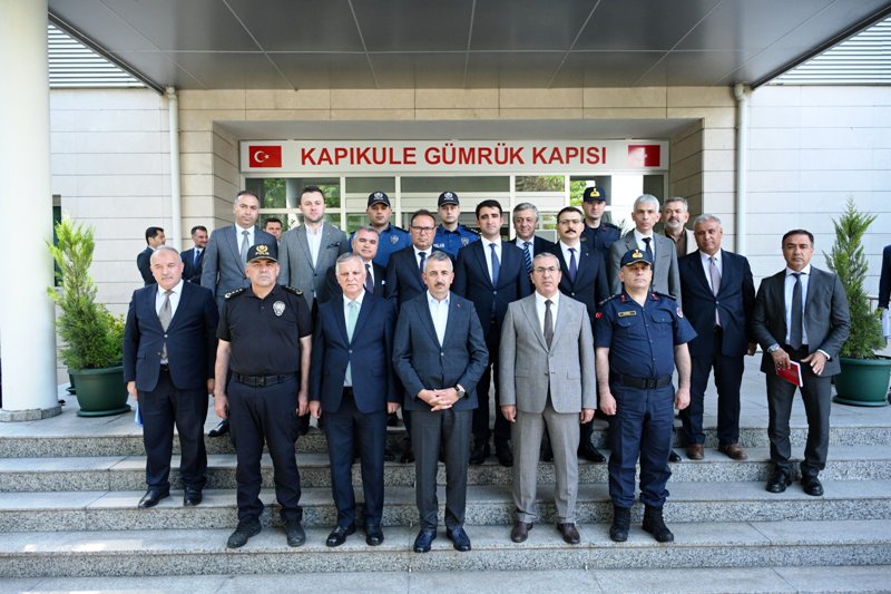 Edirne Valisi Yunus Sezer,