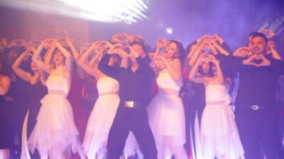 “DANSLARIN GECESİ” BÜYÜK BEĞENİ TOPLADI