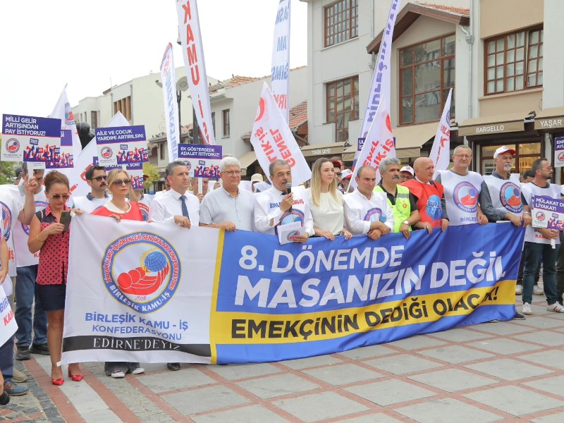 Edirne’de gerçekleştirilen kitlesel mitingde