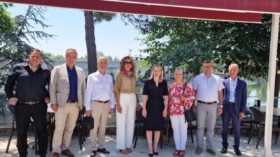 Edirne’de Nüfus Hizmetlerinde Başarılı Çalışmalar Ödüllendirildi