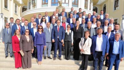 EDİRNE BELEDİYESİ, MUHTARLARLA DAYANIŞMA MESAJI VERDİ Edirne Belediyesi, 19 Ekim Muhtarlar