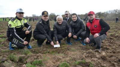 “ŞEHİTLERİMİZ İÇİN HER BİR FİDAN, GELECEĞİMİZ İÇİN BİN NEFES” PROJESİ KAPSAMINDA 500 FİDAN TOPRAKLA BULUŞTU