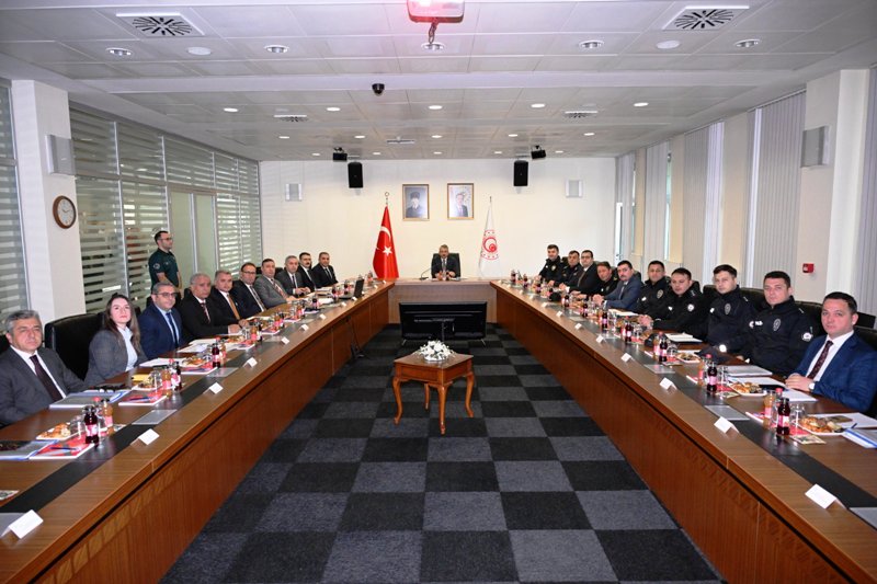 Sınır Kapıları Koordinasyon Toplantısı, Vali Yunus Sezer Başkanlığında Kapıkule’de Gerçekleştirildi