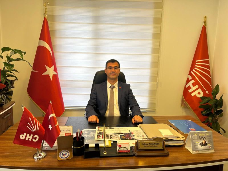 Cumhuriyetimizin kurucusu Gazi Mustafa