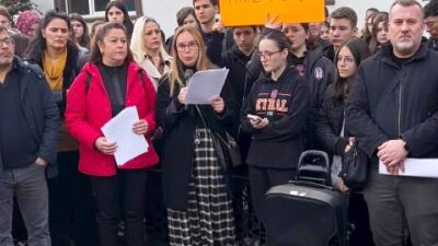 Edirne’de Velilerden “Güvenli Okul” İsyanı..! “Çocuklarımızı Daha Sağlam Bir Binaya Taşıyın!”