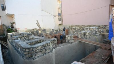 Manyas (Reşadiye) Karakol Binası Aslına Uygun Şekilde Yeniden Ayağa Kalkıyor