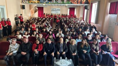 EDİRNE LİSELER ARASI PSİKOLOJİ SEMPOZYUMU.. 6. YILINDA GENÇLERİ PSİKOLOJİYLE BULUŞTURDU!
