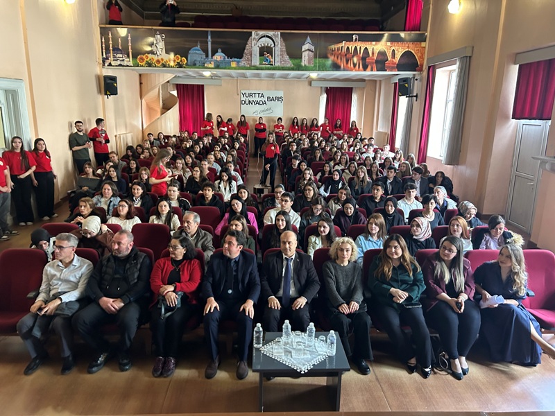 EDİRNE LİSELER ARASI PSİKOLOJİ SEMPOZYUMU.. 6. YILINDA GENÇLERİ PSİKOLOJİYLE BULUŞTURDU!