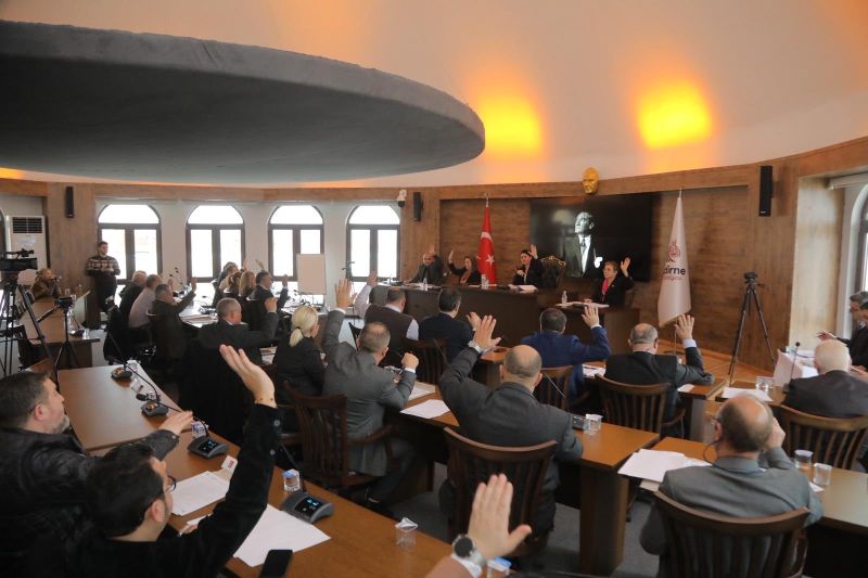 Edirne Belediyesi Meclisi’nde Gündem Yoğundu: Su Krizi ve Yatırım Hedefleri