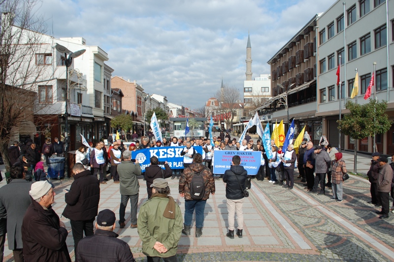 Kamu Emekçileri Sendikaları Konfederasyonu (KESK) Edirne Şubeler Platformu tarafından Edirne