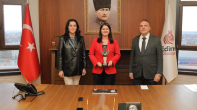 Edirne Belediyesi’nin sürdürülebilir bir gelecek hedefiyle hayata geçirdiği Sıfır Atık