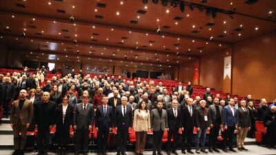 “EMEKLİLERİN SORUNU DEMOKRASİ SORUNUDUR” Edirne Emekliler Derneği öncülüğünde 22 Şubat