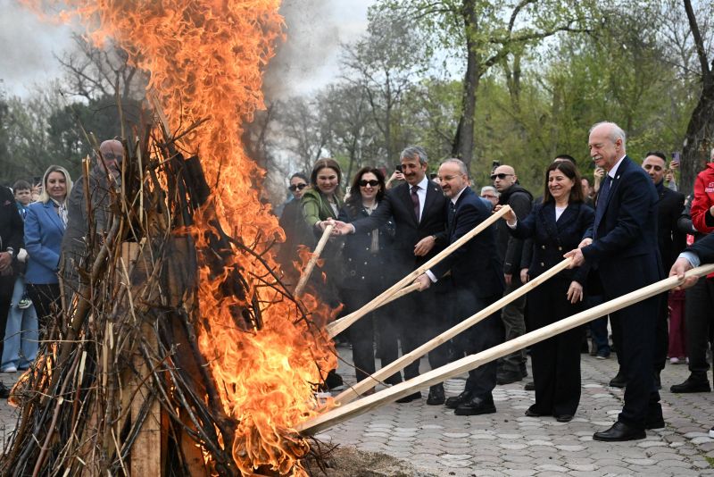 Baharın müjdecisi Nevruz Bayramı, Edirne’de bu yıl da büyük bir