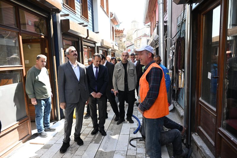 Edirne ValisiYunus Sezer, Edirne’nin kalbinde yer alan ve Saraçlar Caddesi’ne
