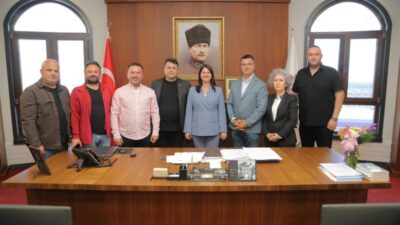 Edirne Gazeteciler Derneği’nin yeni yönetimi, Edirne Belediye Başkanı Filiz Gencan’ı