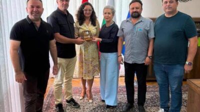 Edirne Gazeteciler Derneği Yönetim Kurulu, Bulgaristan Cumhuriyeti Edirne Başkonsolosu Radoslava