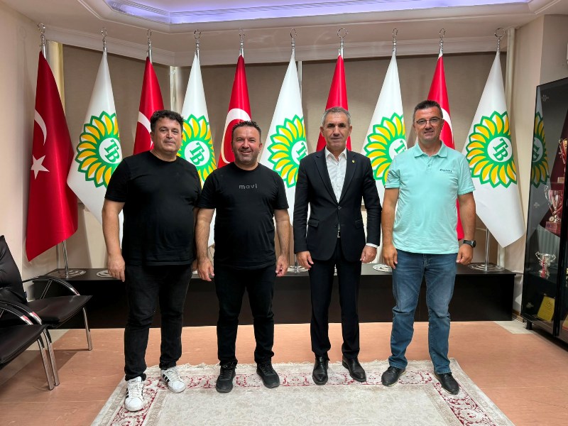 Edirne Gazeteciler Derneği (EGD) Başkanı Gökhan Tuzladan, Başkan Yardımcısı Mehmet