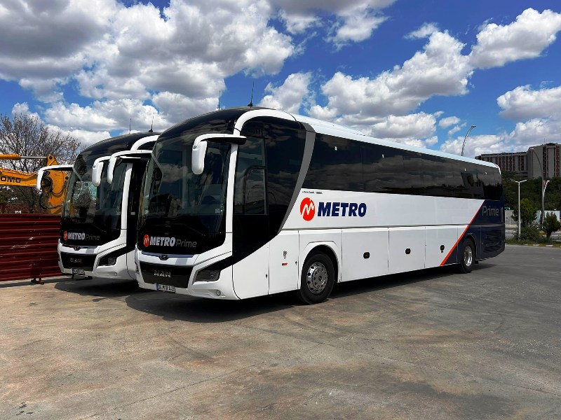 Metro Turizm filosuna katılan 100 yeni otobüsün 10’u Altunhan Şirketler